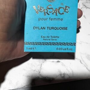 Versace Dylan Turquoise Eau de Toilette - Blue Packaging